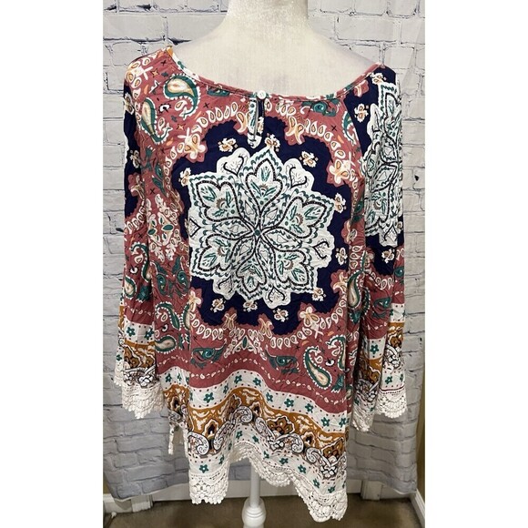 Suzanne Betro paisley boho Rayon Belle Sleeve Lace Accent top size 4x - Picture 1 of 5